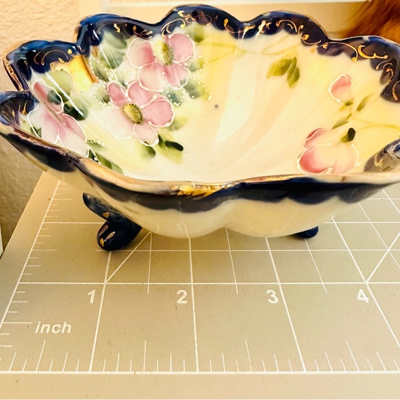 Vintage Hand Painted Gilded Bowl - Picture 4 of 13